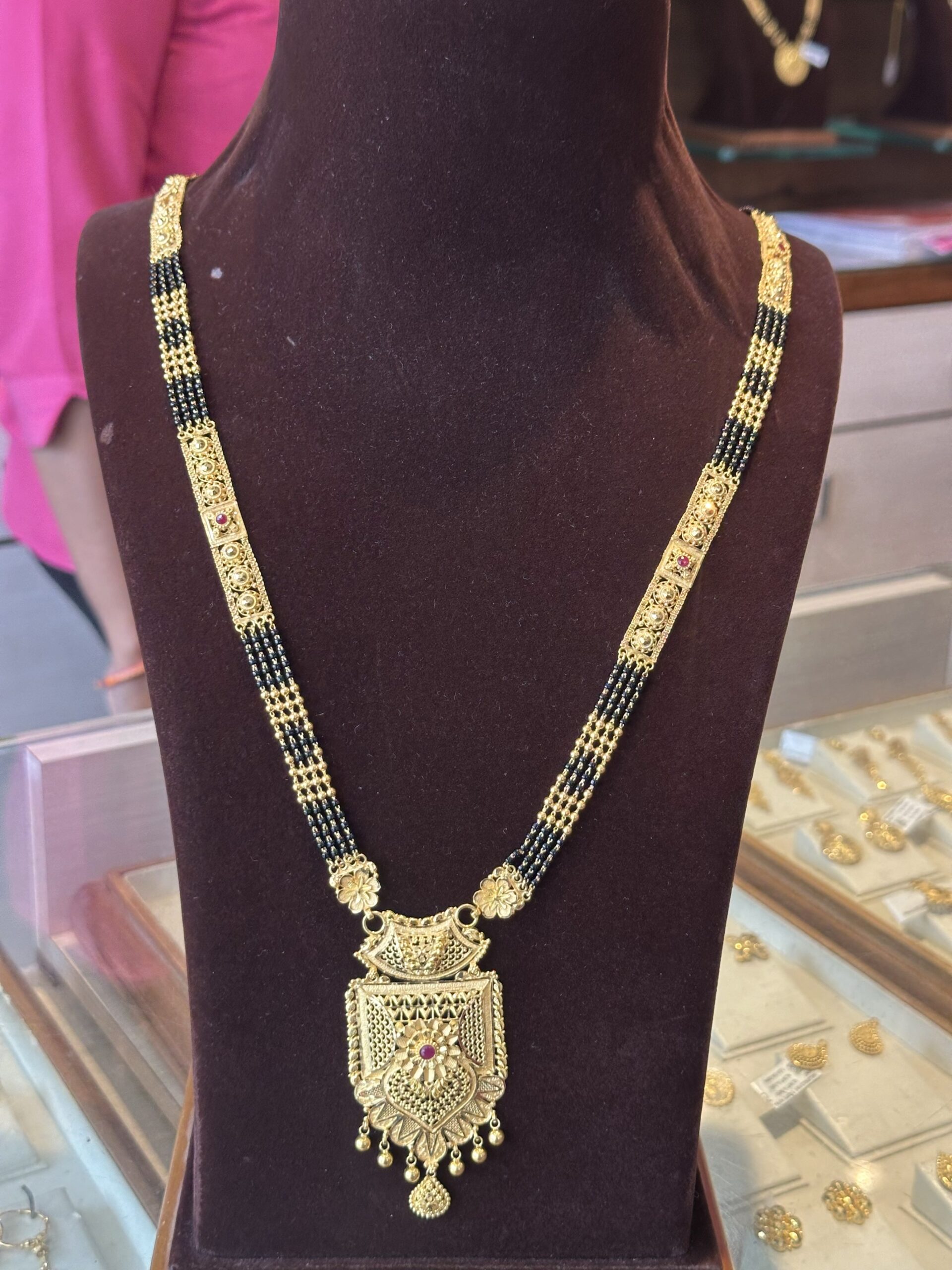 Rajwadi Style Gold Mangalsutra